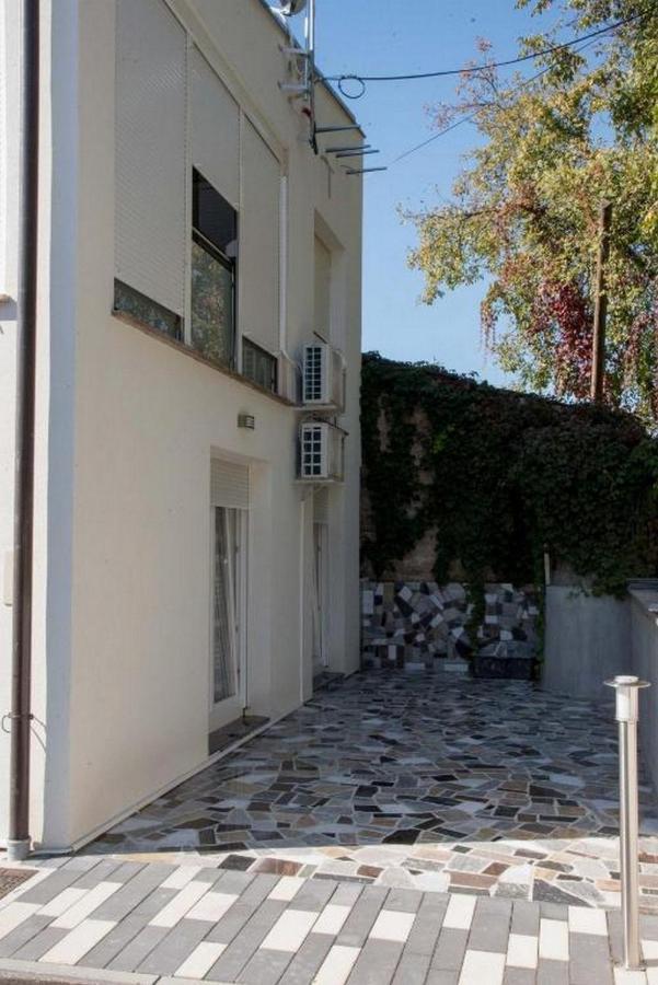 Apartmani Oaza ダルバル エクステリア 写真