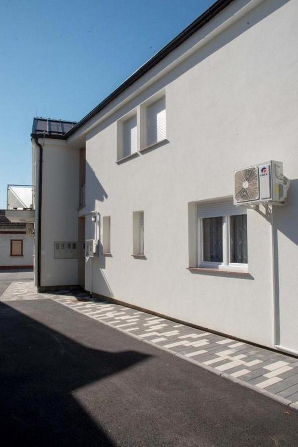 Apartmani Oaza ダルバル エクステリア 写真